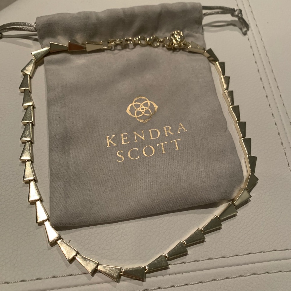 Kendra Scott Leon Chocker Necklace